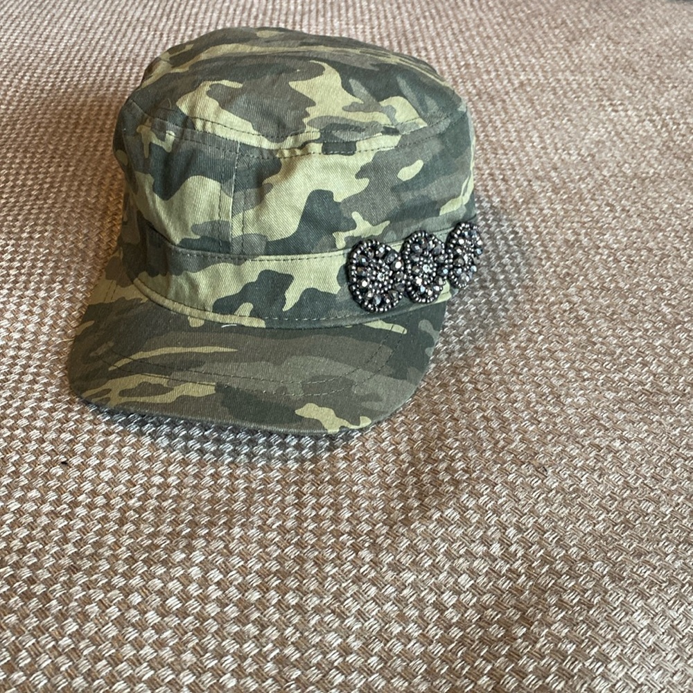 Camo hat
